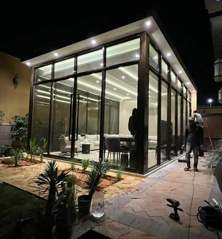 مجالس خارجية حديثة